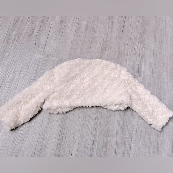 Like New White Plush Faux Fur Baby Shrug - Picture 4 of 4